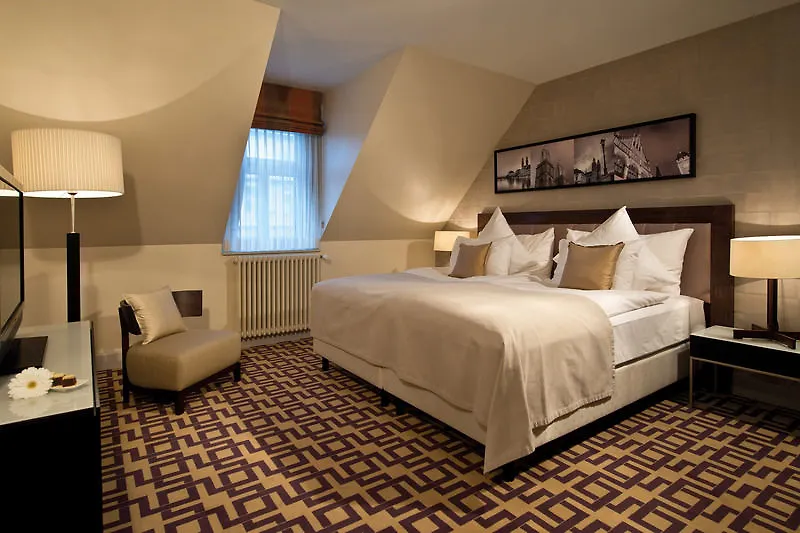 Alden Suite Hotel Splügenschloss Zürich